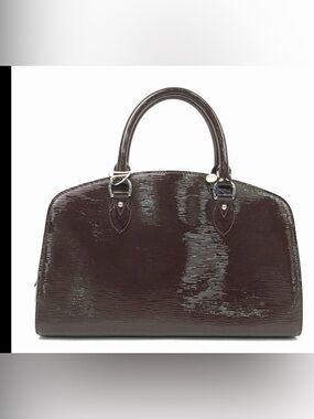 Louis Vuitton Epi Leather- Burgundy Handbag